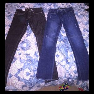2 Pairs of Levis Jeans Size 3 (26)